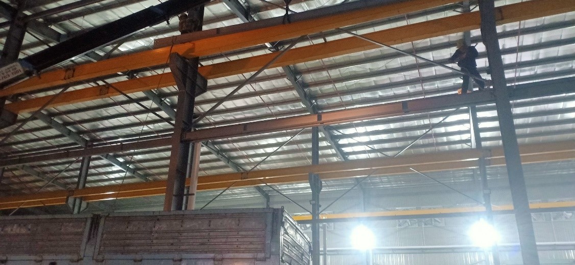 Lắp ráp nahf khung thép